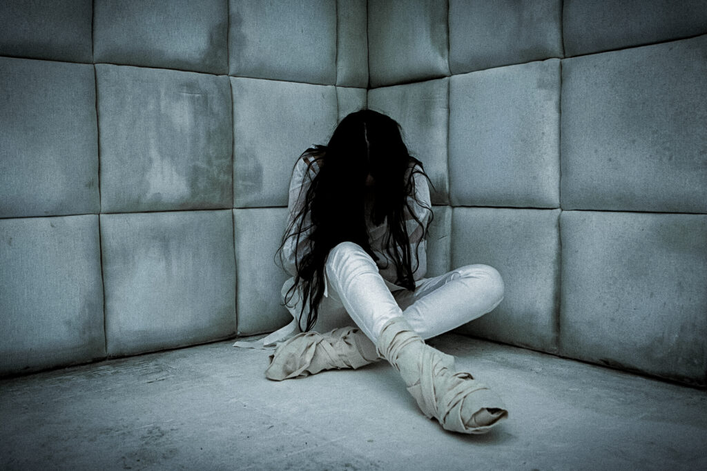 In der Zwangsjacke — Escape Room in Karlsruhe